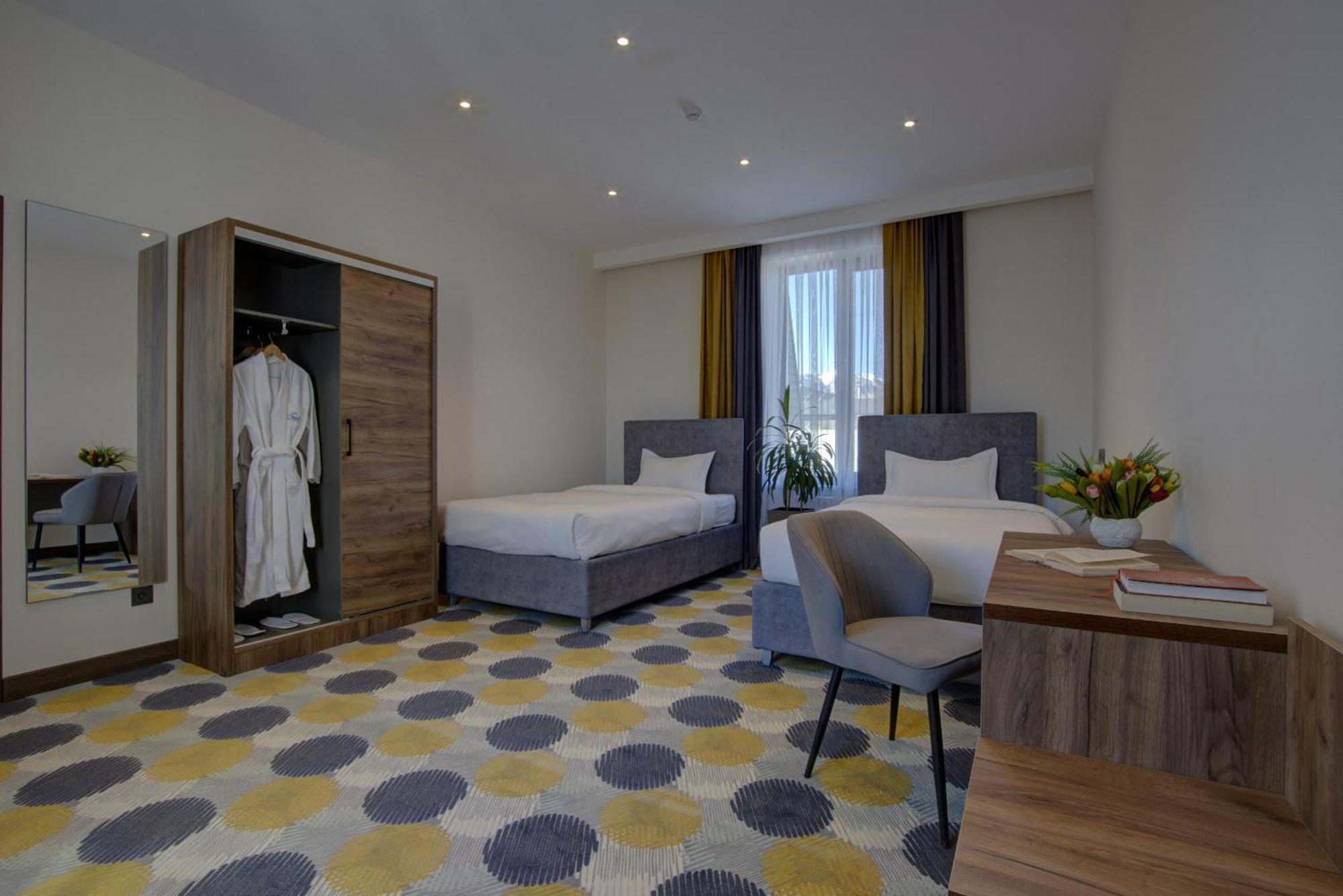 Grand Khan Tengri 4* Naryn Dış mekan fotoğraf